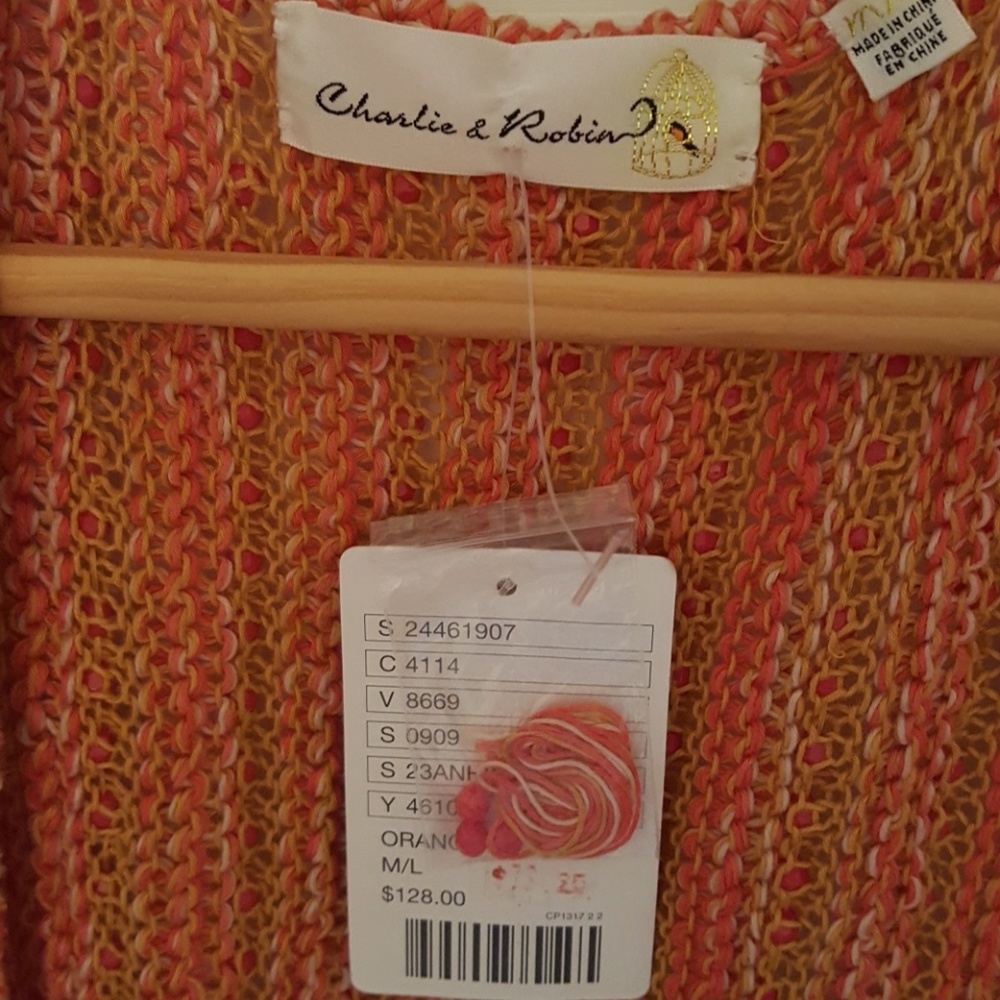 Shrug sweater - Picture 5 of 7